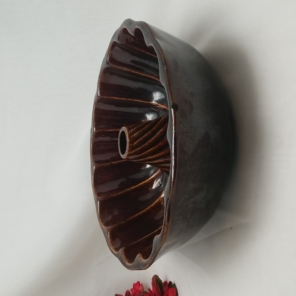 Antique Redware Large Fluted Tube Baking Pan - Picture 10 of 15